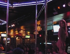 070112_filming_strippers_in_a_des_moines_strip_club