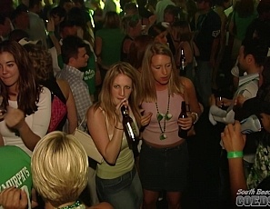 031704_spring_break_wet_tshirt_contest_from_march_17