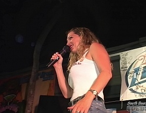 032903_spring_break_wet_tshirt_contest_at_teasers_bar_in_key_west_florida