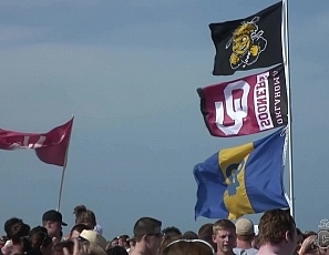 042007_eat_sleep_lesbian_sex_repeat_during_spring_break_hot_coeds_clubbing_beach_pussy_fingering_and_tit_flashing