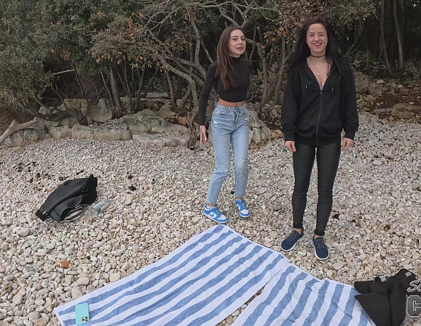 Naked Beach Picnic Dora And Gabriela Lati Nude Outdoors On A Rainy Day