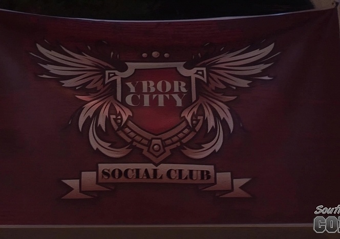 062709_behind_the_scenes_night_out_partying_with_teen_marie_flashing_tits_and_pussy_in_public_at_dance_club