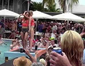 101814_dantes_key_west_pool_party_yearly_legendary_wet_tshirt_contest_with_nude_girls_on_stage